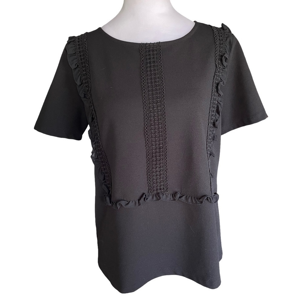 Ann Taylor Black Ruffle and Lace Front Top Women’s Medium